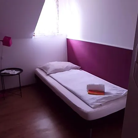 Hotel Osvald *